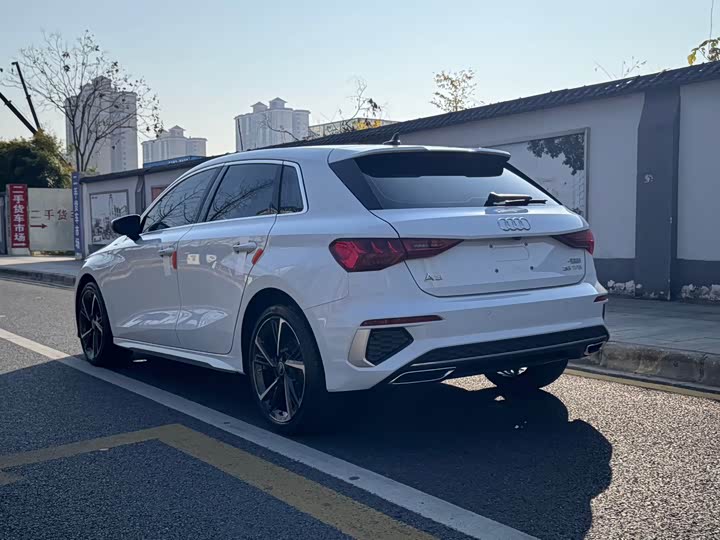 Фото 7 - Audi A3