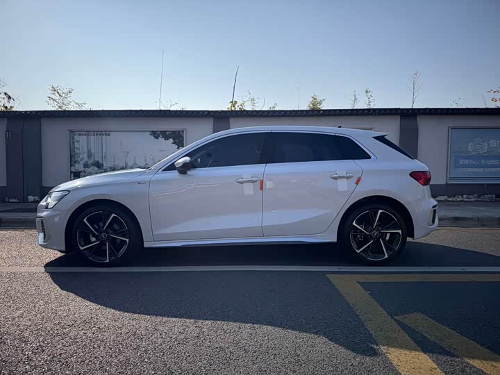 Фото 8 - Audi A3