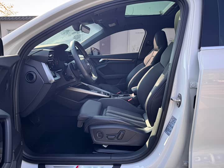 Фото 9 - Audi A3