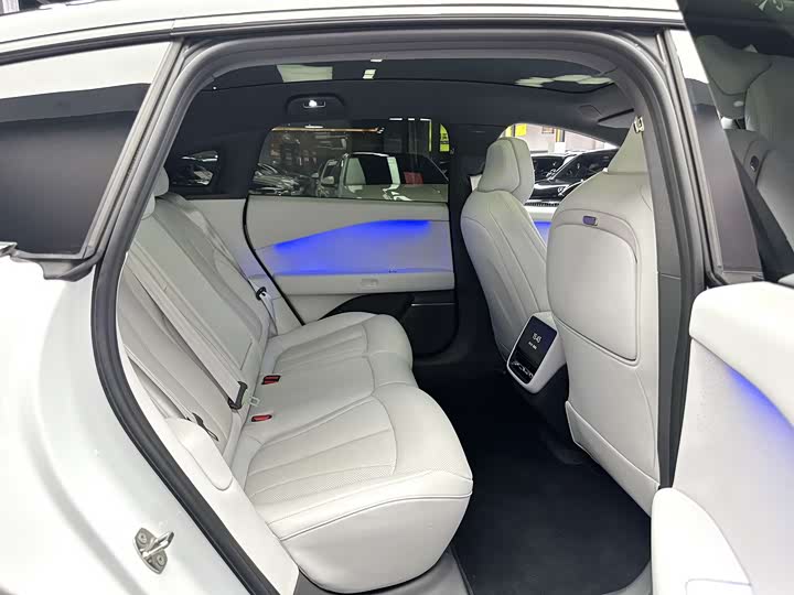 Фото 7 - XPeng F57