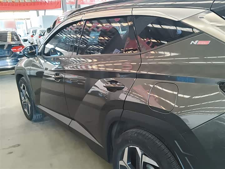 Фото 5 - Hyundai Tucson L