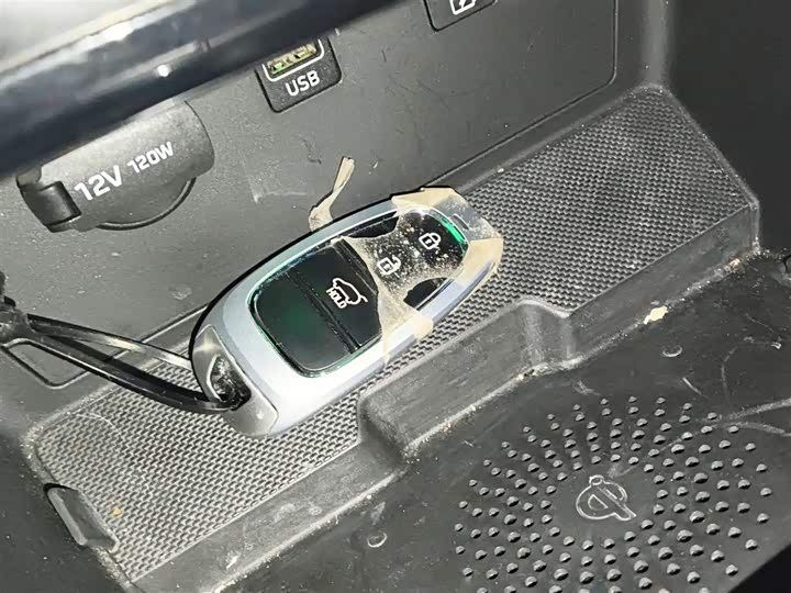 Фото 9 - Hyundai Tucson L