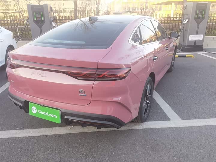 Фото 7 - BYD Qin L