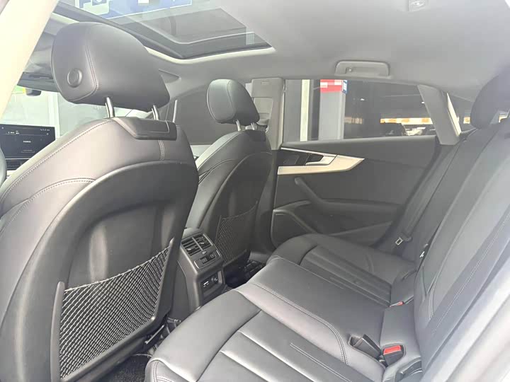 Фото 6 - Audi A5