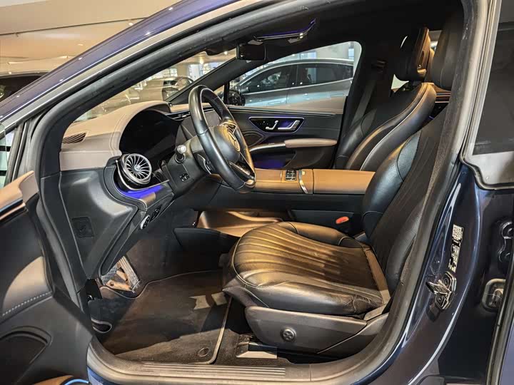 Фото 4 - Mercedes-Benz EQS