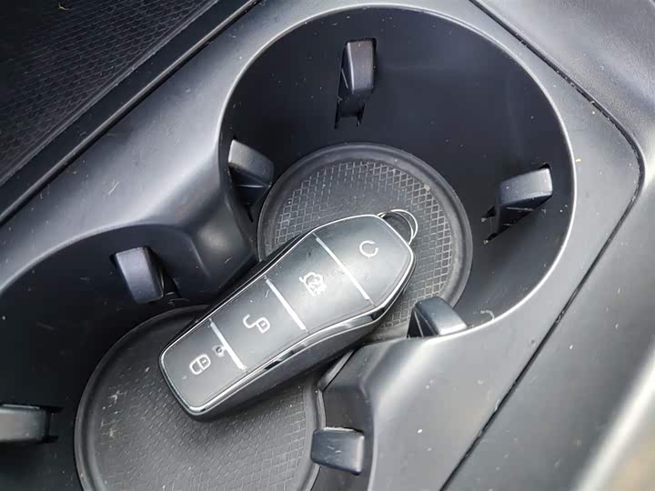 Фото 9 - BYD Qin Plus