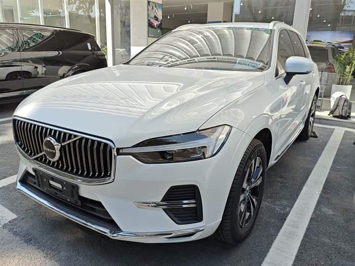 Фото 2 - Volvo XC60