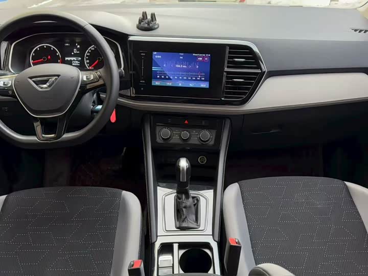 Фото 4 - Jetta VS5