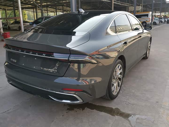 Фото 3 - Lincoln Z (Zephyr)