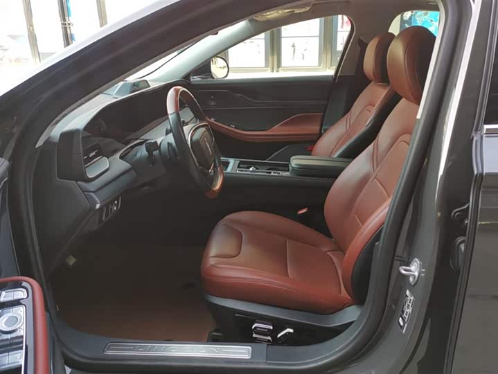 Фото 9 - Lincoln Z (Zephyr)