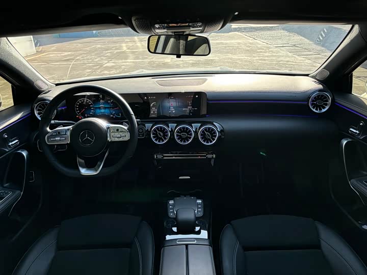 Фото 6 - Mercedes-Benz A-Class