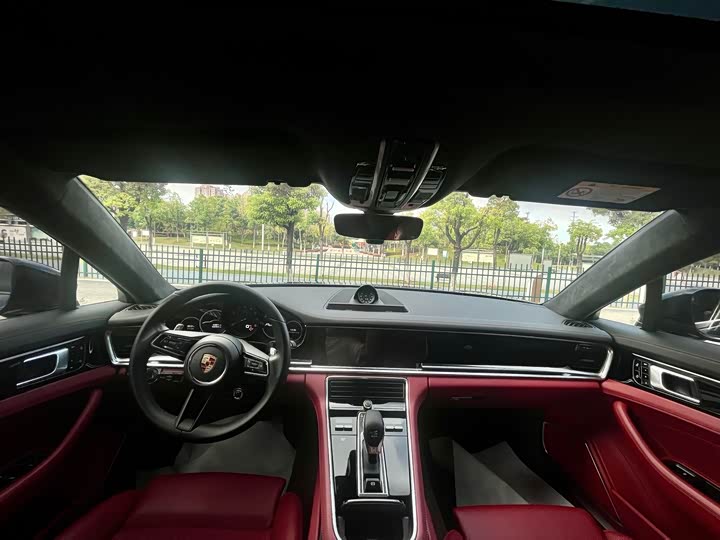 Фото 8 - Porsche Panamera