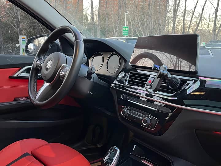 Фото 6 - BMW 1 Series