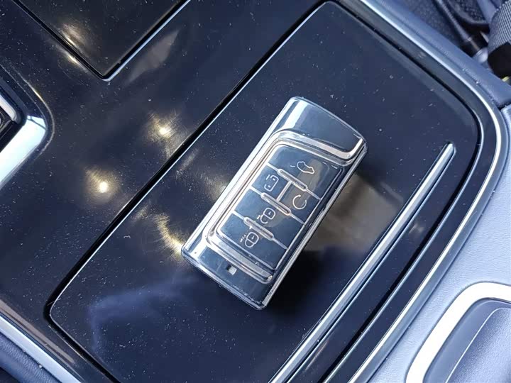 Фото 9 - GAC Trumpchi M8