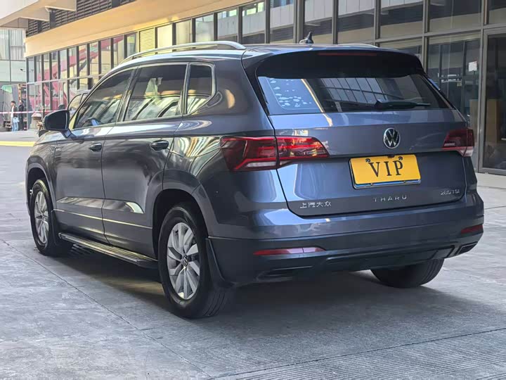 Фото 9 - Volkswagen Tharu