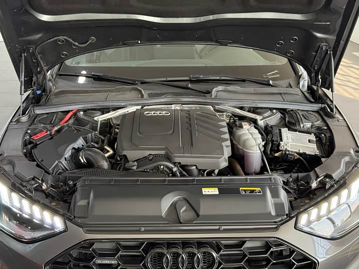 Фото 7 - Audi A4L