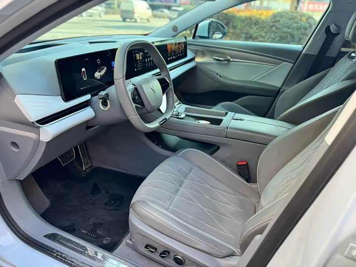 Фото 4 - Voyah Passion