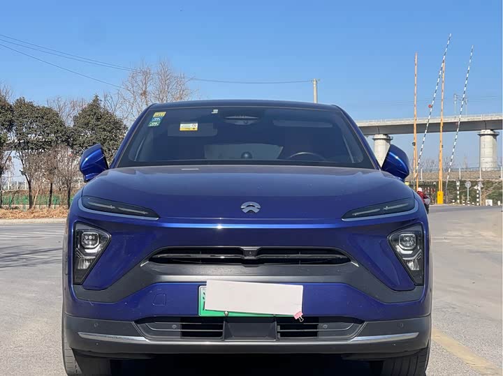 Фото 2 - Nio EC6