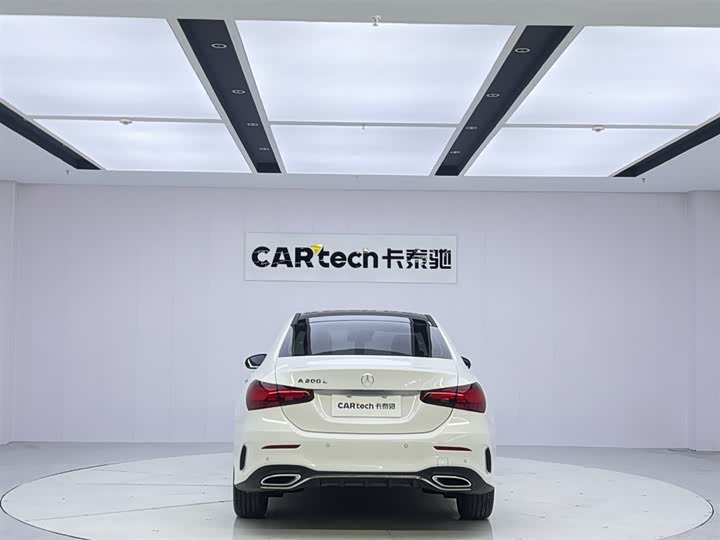 Фото 4 - Mercedes-Benz A-Class