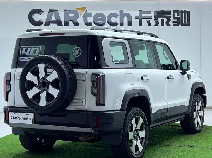 Фото 5 - BAIC Beijing BJ40 Hybrid