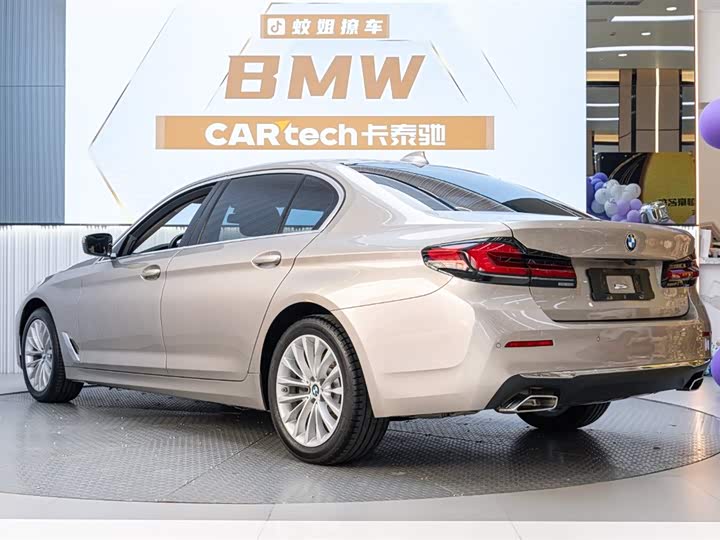 Фото 4 - BMW 5 Series