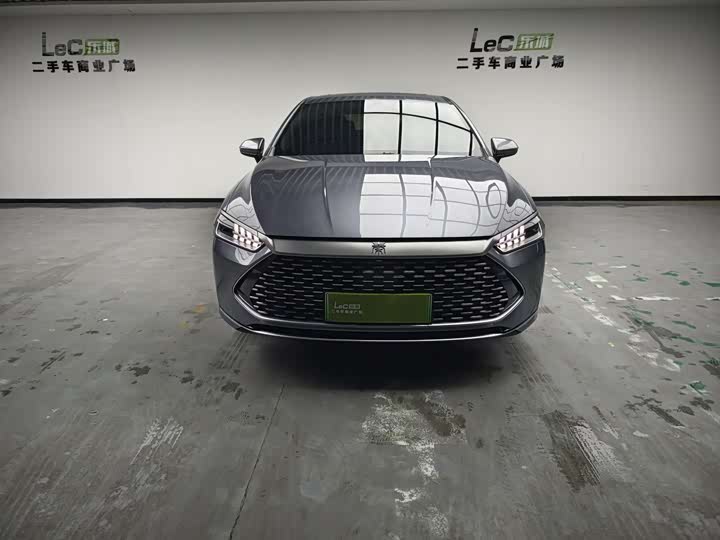 Фото 2 - BYD Qin Plus