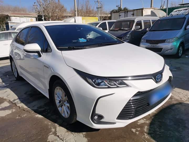 Фото 4 - Toyota Corolla