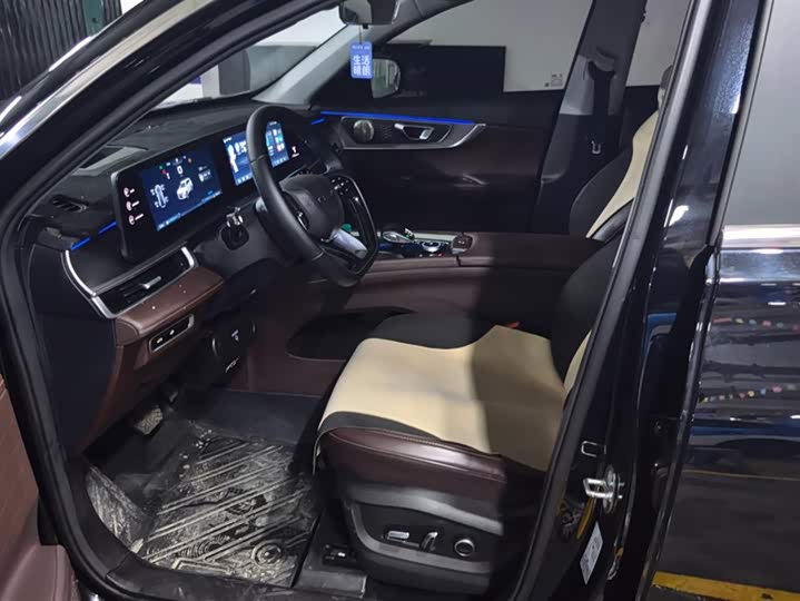 Фото 9 - Chery Tiggo 8 Pro