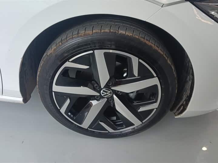 Фото 6 - Volkswagen Lamando L