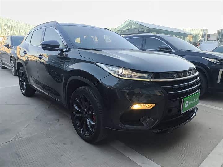 Фото 4 - Exeed TX