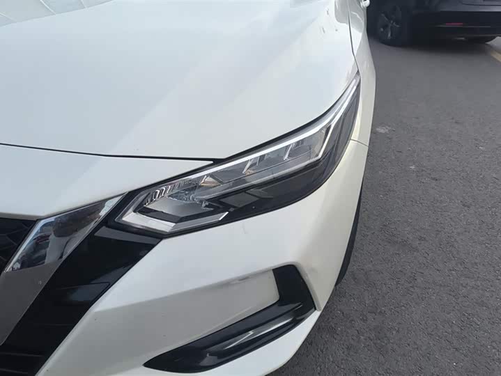 Фото 5 - Nissan Sylphy