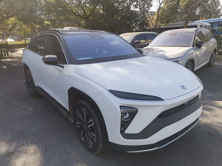 Фото 4 - Nio ES6
