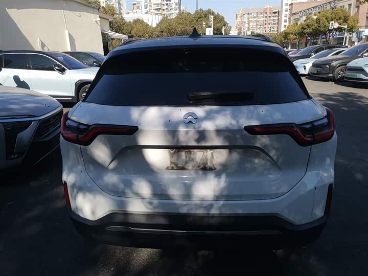 Фото 6 - Nio ES6