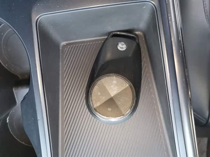 Фото 9 - Nio ES6