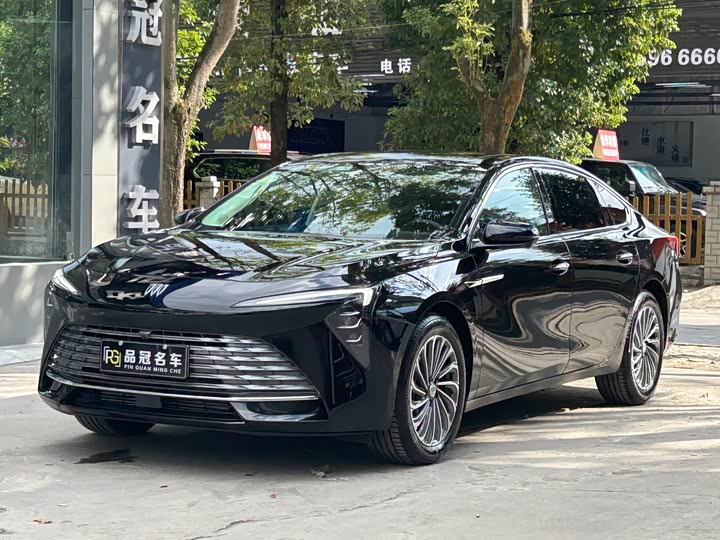 Фото 1 - Buick LaCrosse