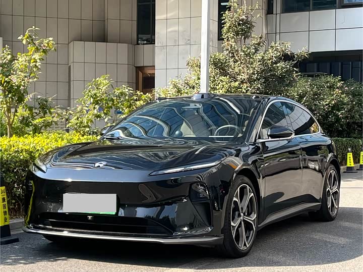 Фото 3 - Nio ET5T