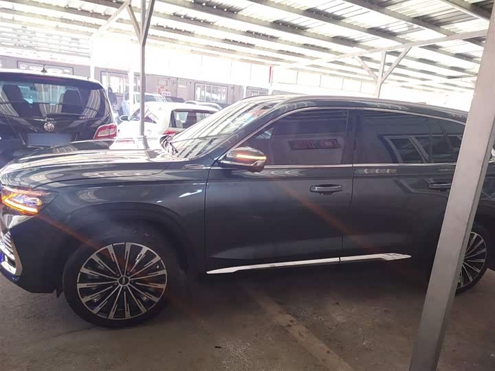 Фото 5 - Geely Monjaro