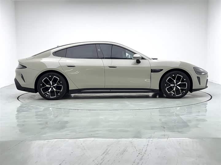 Фото 8 - Xiaomi SU7