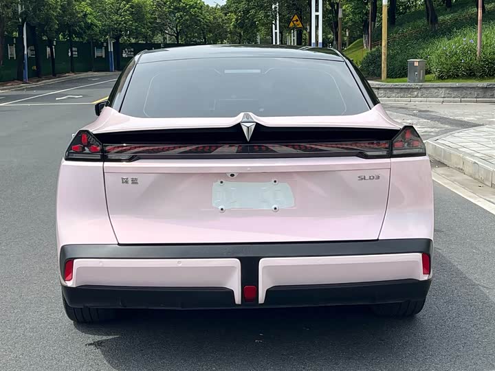 Фото 5 - Changan Deepal SL03