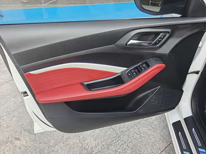 Фото 4 - MG Motor 5