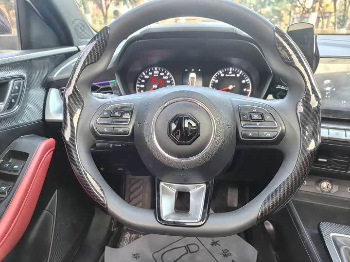 Фото 7 - MG Motor 5