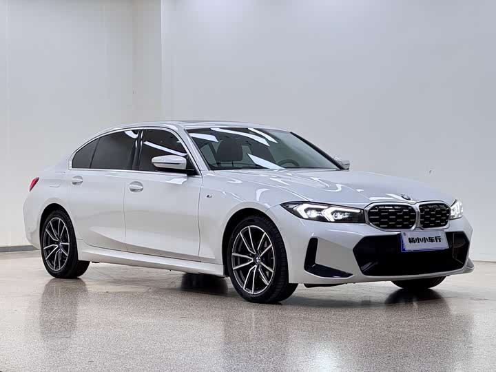 Фото 3 - BMW 3 Series