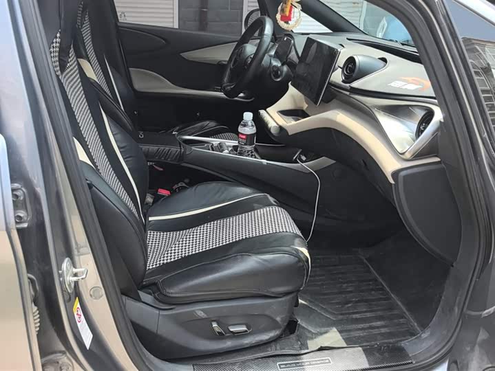 Фото 8 - BYD Dolphin