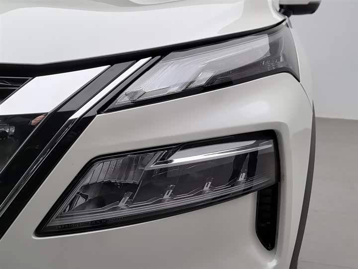 Фото 7 - Nissan X-Trail