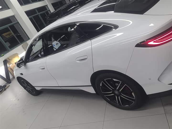 Фото 5 - BYD Qin L