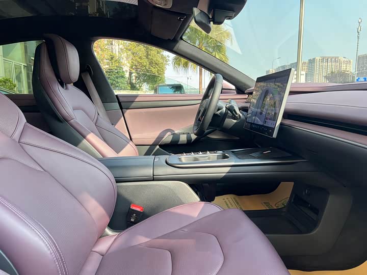 Фото 7 - Xiaomi SU7