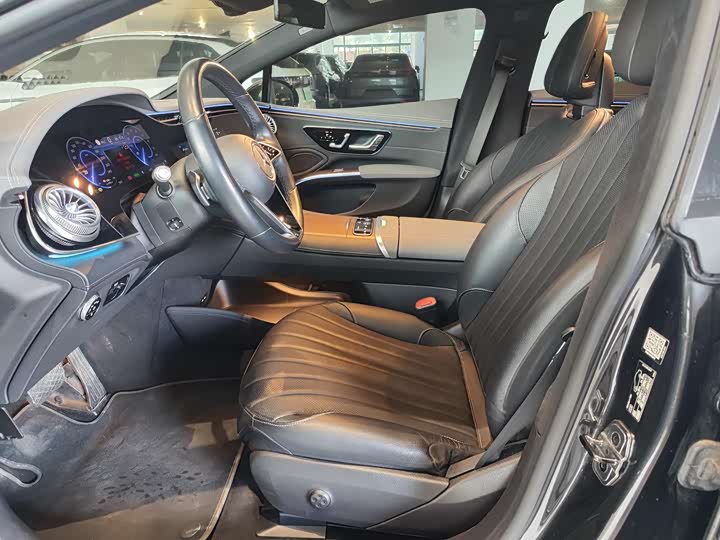 Фото 6 - Mercedes-Benz EQS