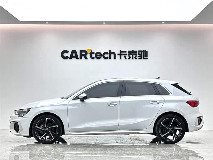 Фото 2 - Audi A3