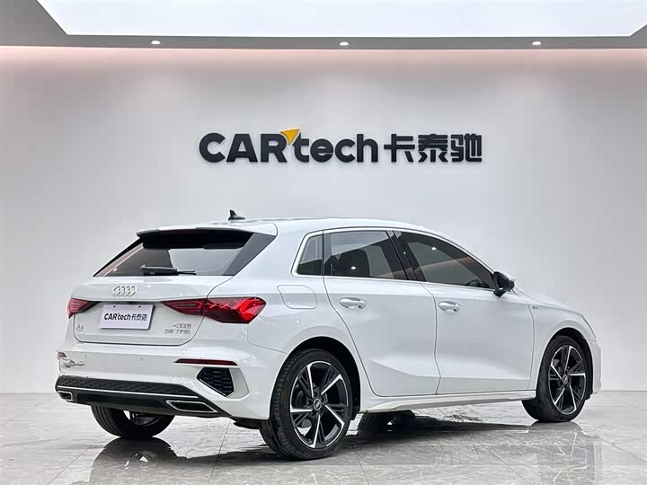 Фото 5 - Audi A3