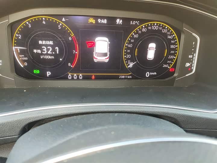 Фото 5 - Volkswagen T-Roc